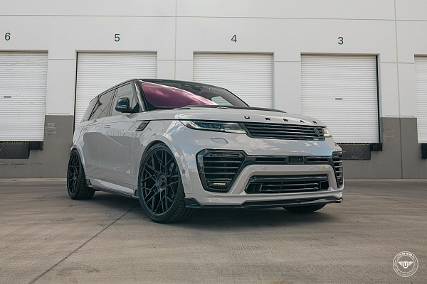 Фото дисков Vossen UV-1R Черный сатин на Land Rover Range Rover Sport III
