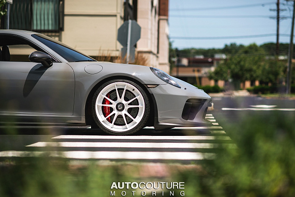 Фото дисков HRE S101 Белый глянец на Porsche 911 VII