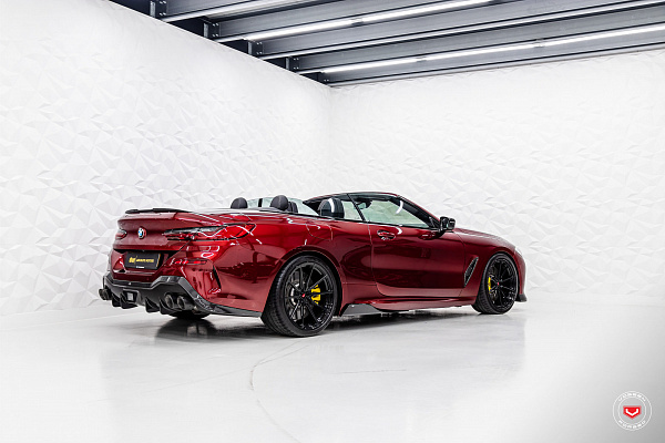 Фото дисков Vossen M-X2 Черный глянец на BMW 8/M8