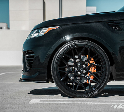 Фото дисков Vossen UV-1 на Land Rover Range Rover Sport II