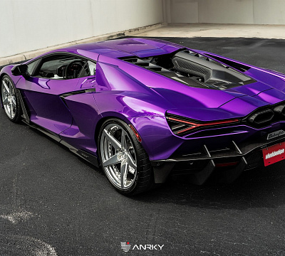 Фото дисков Anrky RS5.2 на Lamborghini Revuelto