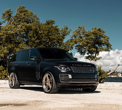 Фото дисков Anrky AN37 на Range Rover IV