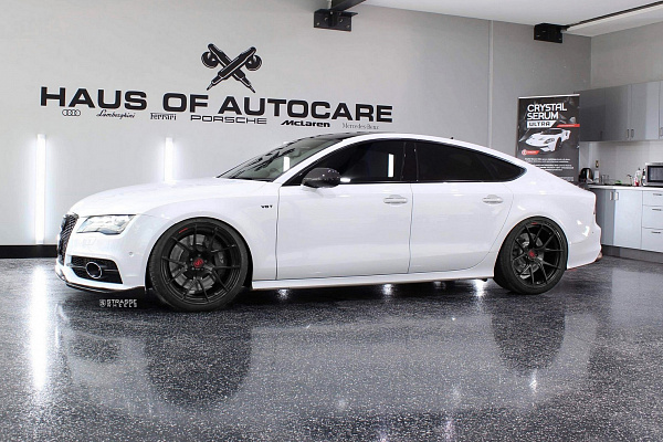 Фото дисков Strasse Wheels SM5R Deep Concave Monoblock Черный сатин на Audi A/RS 7 (4G)