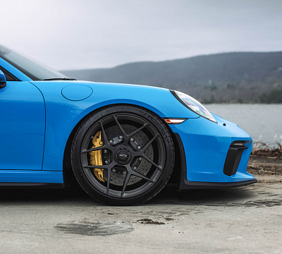 Фото дисков Brixton Forged PF7 на Porsche 911 VII