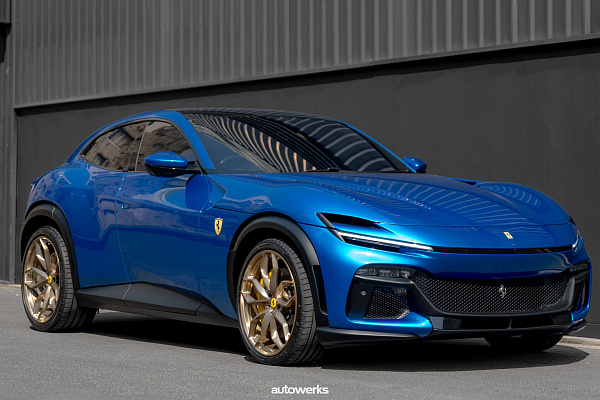 Фото дисков HRE P201 Глянцевая шампань на Ferrari Purosangue