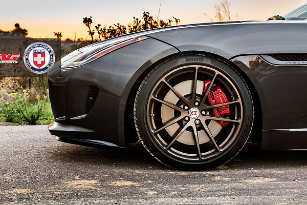 Фото дисков HRE P104 Сатиновая бронза на Jaguar F-Type