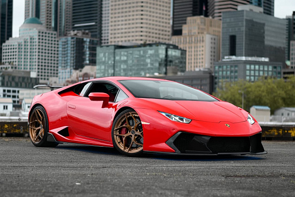 Фото дисков Brixton Forged PF5 Глянцевая темная медь на Lamborghini Huracan