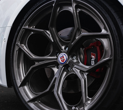 Фото дисков HRE P111SC на Audi A/RS 6 (C8)