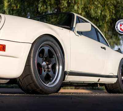 Фото дисков HRE 527 на Porsche 911 II