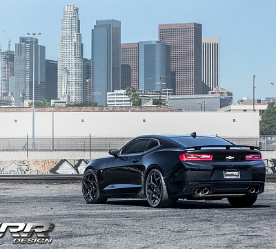 Фото дисков MRR M228 на Chevrolet Camaro VI
