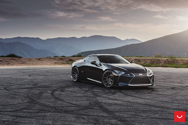 Фото дисков Vossen HF-3 Черный сатин на Lexus LC 500