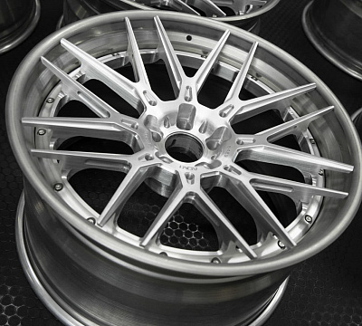 ADV.1 ADV8 Track Spec CS
