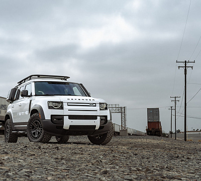 Фото дисков Black Rhino ALSTON на Land Rover Defender II