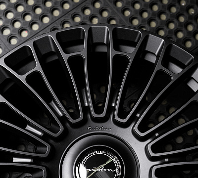 Brixton Forged LX01