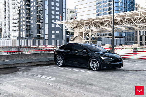 Фото дисков Vossen HF-5 Серебро на Tesla Model X