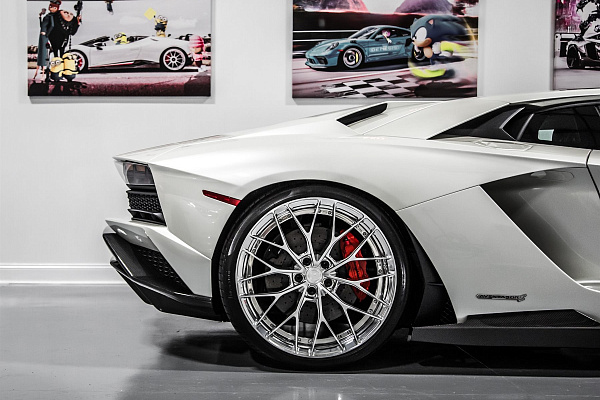 Lamborghini Aventador S