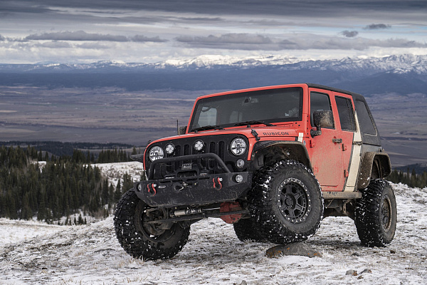 Фото дисков Black Rhino RENO Черный сатин на Jeep Wrangler III (JK)