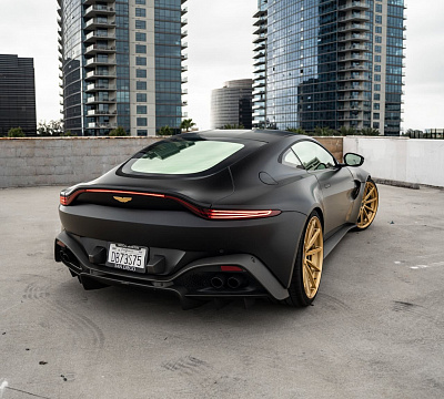 Фото дисков Brixton Forged R11-R на Aston Martin Vantage 4
