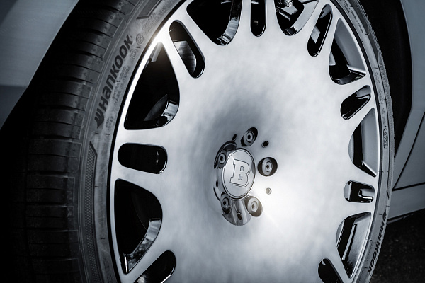 Фото дисков BRABUS Monoblock M (Platinum Edition) Глянцевый тонированный лак на Rolls-Royce Ghost II