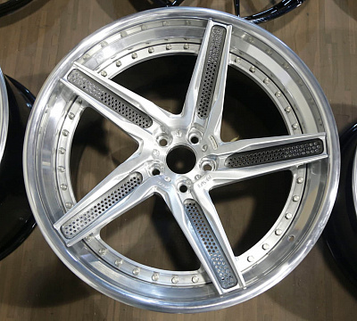 ADV.1 ADV05RM Track Spec CS