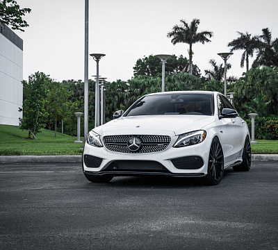 Фото дисков Vossen VFS-2 на Mercedes-Benz C-Class (W205)