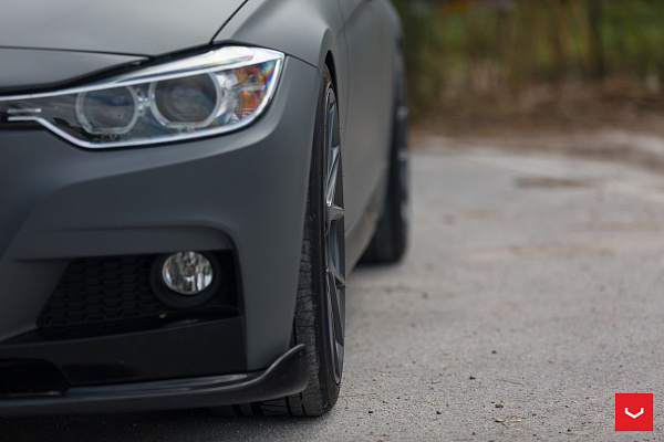Фото дисков Vossen VFS-6 Глянцевый графит на BMW 3/M3 (F3x/F80)