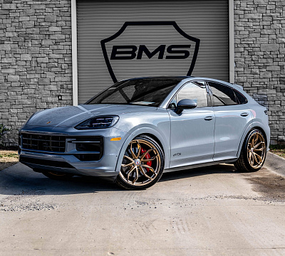 Фото дисков HRE P201 на Porsche Cayenne III