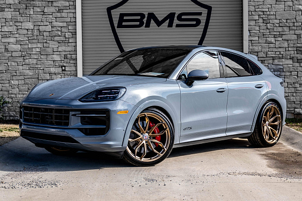 Фото дисков HRE P201 Сатиновое темное золото на Porsche Cayenne III