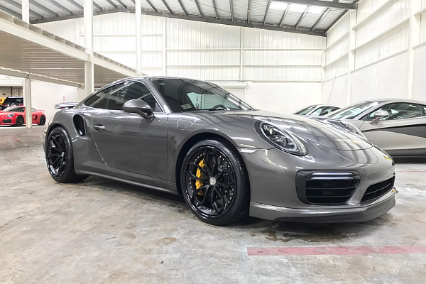 Фото дисков HRE S201 Черный сатин на Porsche 911 VII