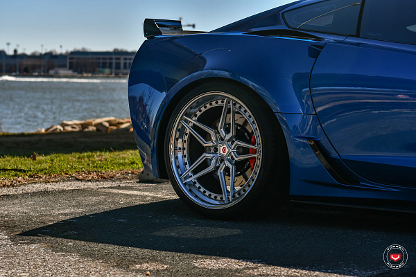 Фото дисков Vossen M-X1 (3-Piece) Глянцевый лак на Chevrolet Corvette C7