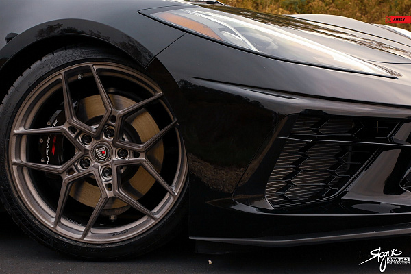 Фото дисков Anrky S1-X4 Глянцевый тонированный лак на Chevrolet Corvette C8