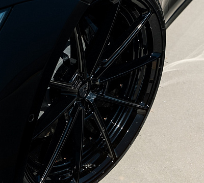 Фото дисков Anrky AN28 на Tesla Model S