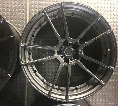 ADV.1 ADV5.2 M.V2 CS