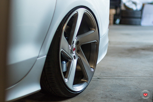 Фото дисков Vossen CG-210T Глянцевый лак на Audi A/RS 7 (4G)