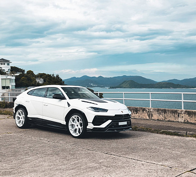 Фото дисков Brixton Forged MW03 на Lamborghini Urus