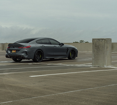 Фото дисков Vossen S17-04 на BMW 8/M8