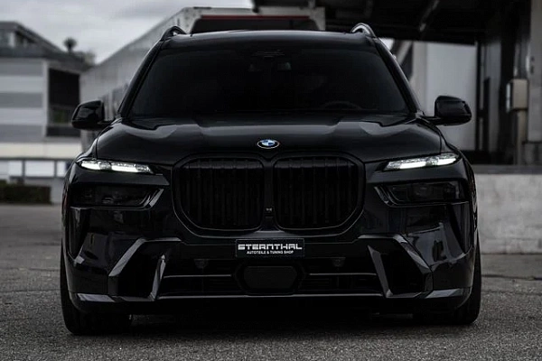 Фото дисков ST Wheels ST3 Черный глянец на BMW X7 (G07)