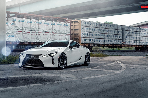 Фото дисков Anrky AN34 Глянцевый темный лак на Lexus LC 500
