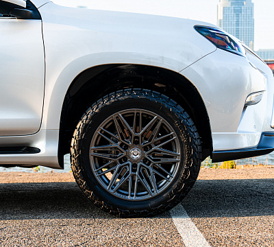 Фото дисков Vossen HF6-5 на Lexus GX II