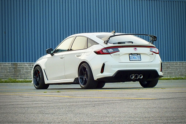 Фото дисков Motegi Racing MR159 BATTLE V Черный глянец на Honda Civic Type R FL5