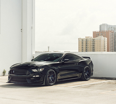Фото дисков Vossen HF-5 на Ford Mustang VI