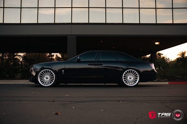 Фото дисков Vossen GEN-04 Сатиновый лак на Rolls-Royce Ghost II