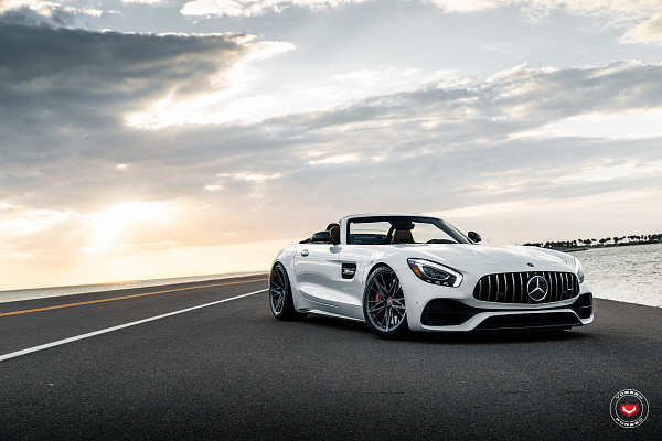 Фото дисков Vossen M-X6 Глянцевый графит на Mercedes-Benz AMG GT I