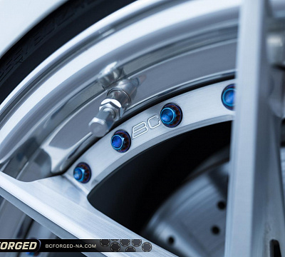 Фото дисков BC Forged HCA381 на BMW 4/M4 (F32/F82)