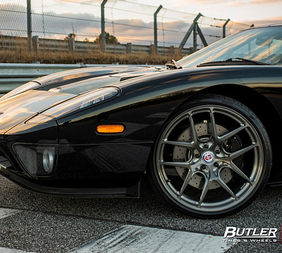 Фото дисков HRE R101 Lightweight на Ford GT I