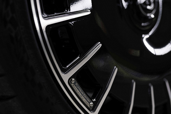 Фото дисков BRABUS Monoblock ZM (Platinum Edition) Черный глянец на Mercedes-Benz S-Class (W223)