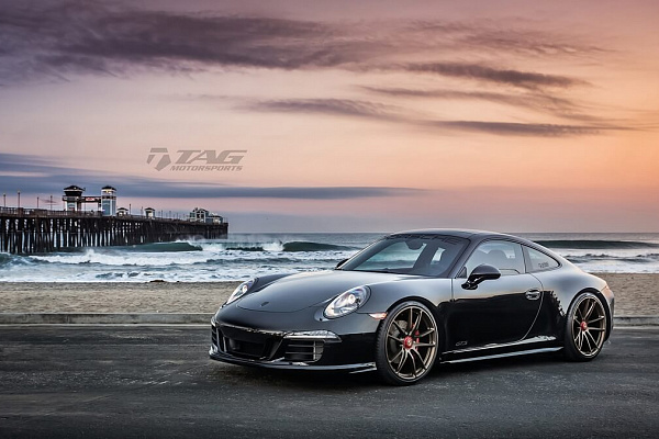 Фото дисков HRE P104 Сатиновая бронза на Porsche 911 VII