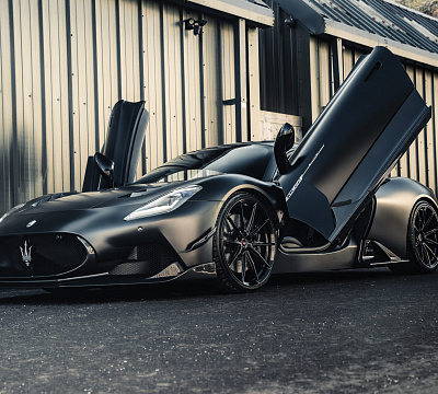 Фото дисков Vossen VPS-1 на Maserati MC20