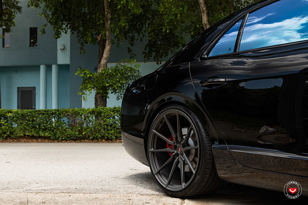 Фото дисков Vossen M-X2 Матовый графит на Bentley Flying Spur II