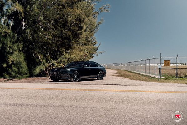 BMW 7 (G70)